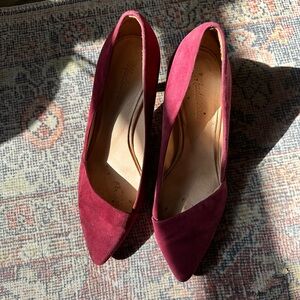 Madewell Wine-Colored Suede Pumps